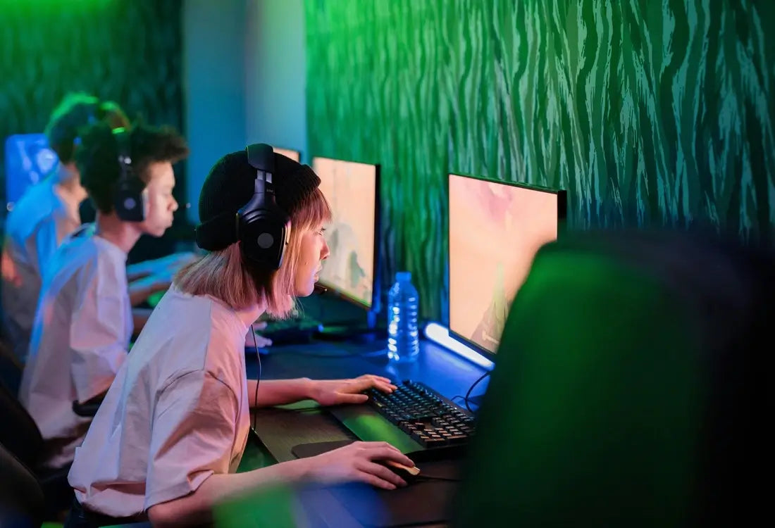Best Survival and Crafting Games for PC & Xbox in 2026 – Perfect for Long Winter Nights