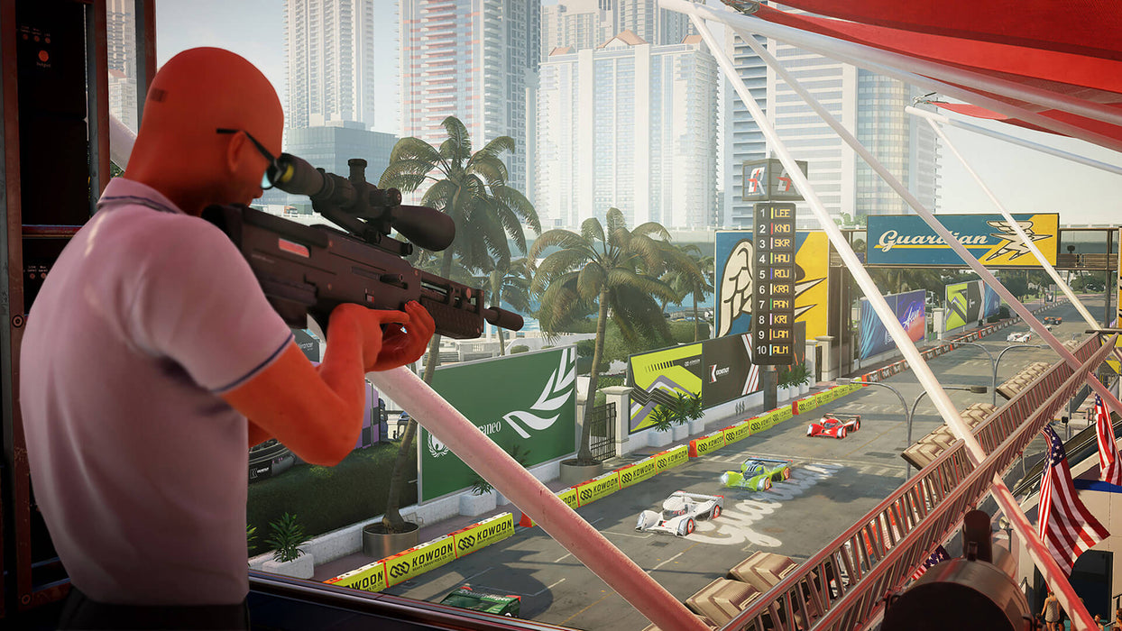 Hitman World of Assassination steam - Agent 47 aiming with a sniper rifle at a car race