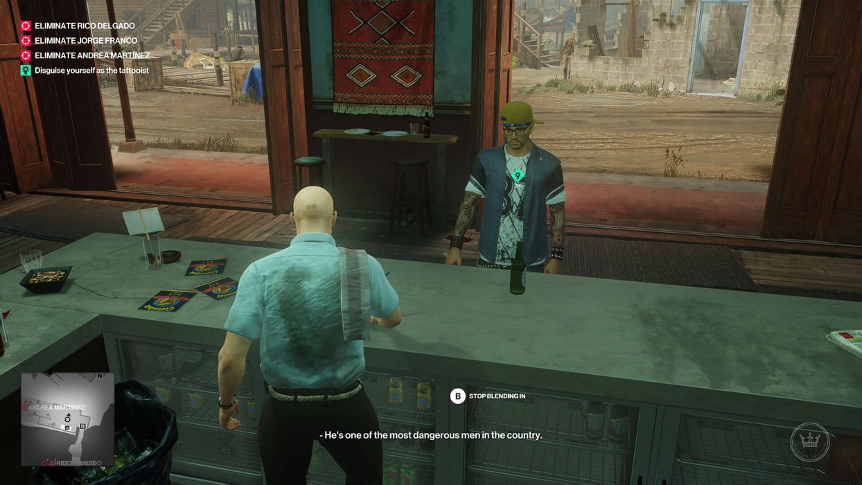 Hitman 2 Gold Edition - Agent 47 standing at a bar, preparing for his next move