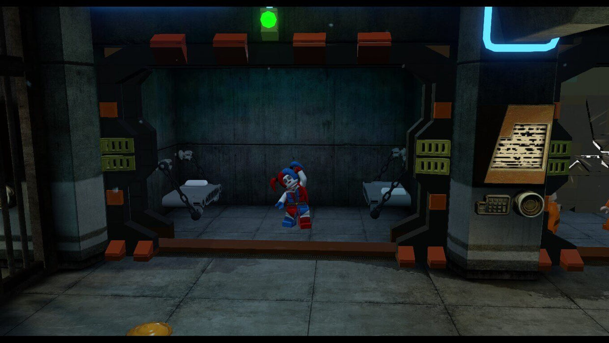 LEGO Batman 3: Beyond Gotham Deluxe Edition xbox one - screenshot of harley quinn 